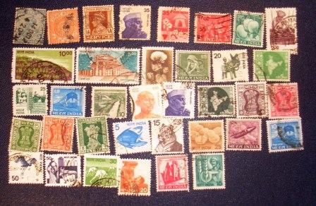 00711 35 Briefmarken aus Indien